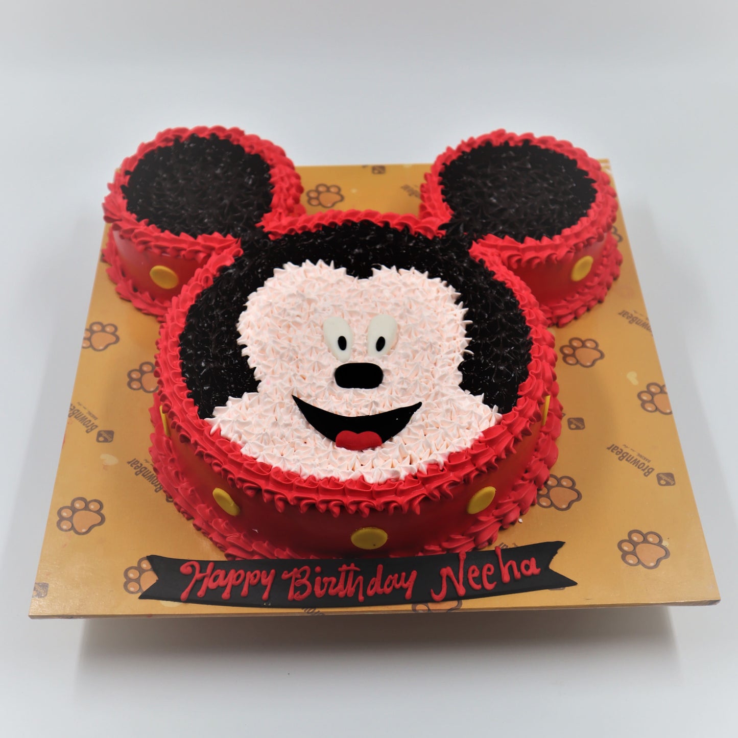 Mickey Mouse Fun Cake